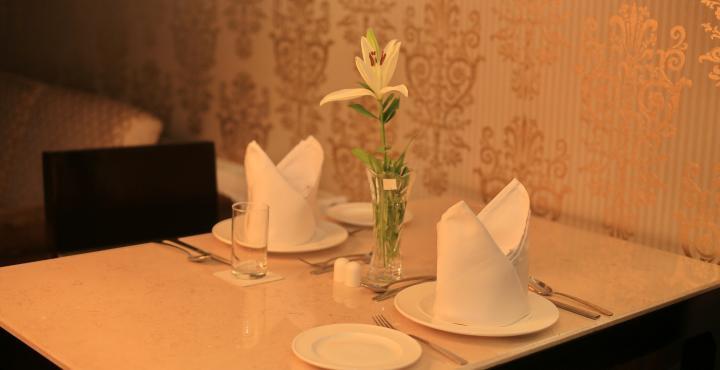 Srīnagar Batra Hotels And Residences מראה חיצוני תמונה